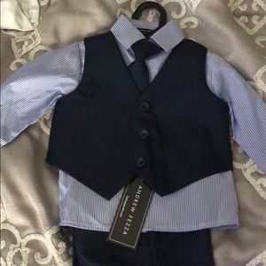 Brand new infant suit
